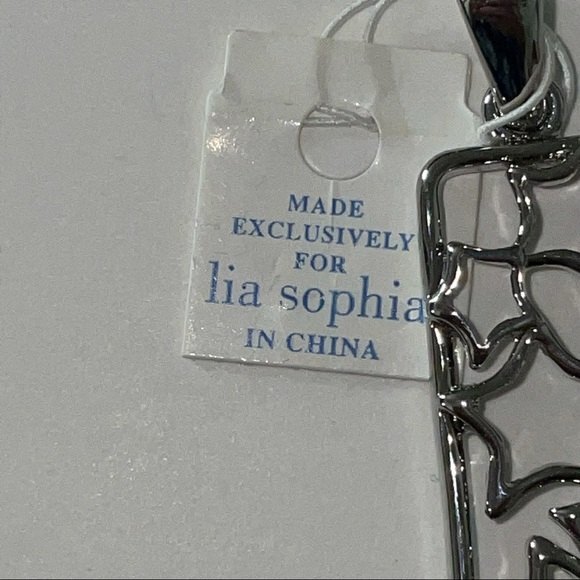 Lia Sophia Star Pendant - Picture 3 of 3